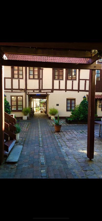 Millebo - Like Home Studio Apartment Ålborg Exterior foto